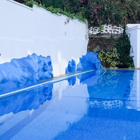 Pez Azul شقة فندقية 3*